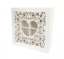 Box for pralines with a heart white (15 x 15 x 3.5 cm)